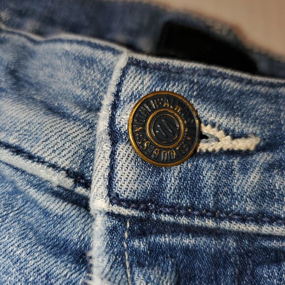 MOTHER Mid Rise Dazzler Ankle Fray Jeans in We The Animals - Picture 4 of 11